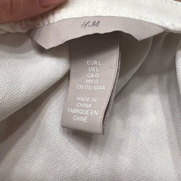 White H&M Blouse - Picture 4 of 4